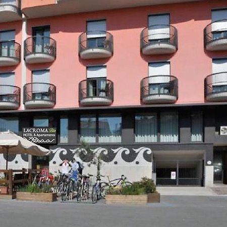 Lacroma Bio Hotel & Apartments Градо Экстерьер фото